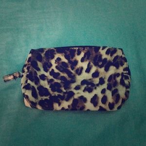 Cheetah print make-up case