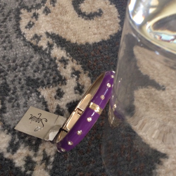 🎀Pretty, Flirty, & Girly HP🎀Purple & Gold Bangle - Picture 3 of 4