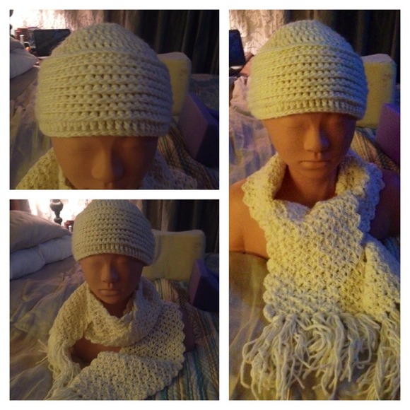 special order Handmade pull on hat w/scarf - Picture 2 of 3