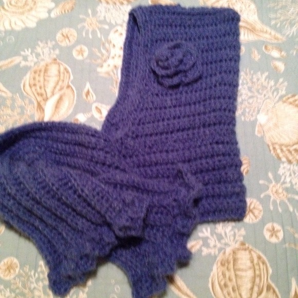 Handmade scootie! Can make any color/fibers - Picture 2 of 3