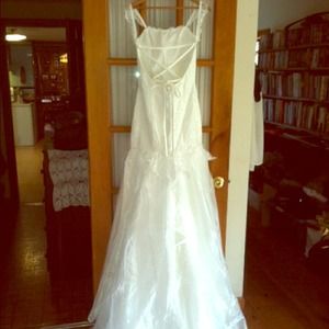 Size 4, Brand New, White Gown