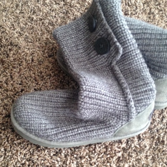 Girls uggs