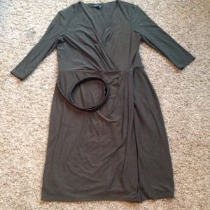 Beautiful hunter green dress💄