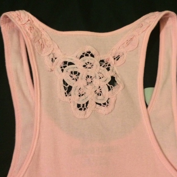 Tank Top - Picture 3 of 4