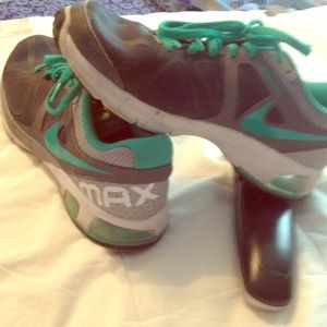 Nike Air Max lightly worn!