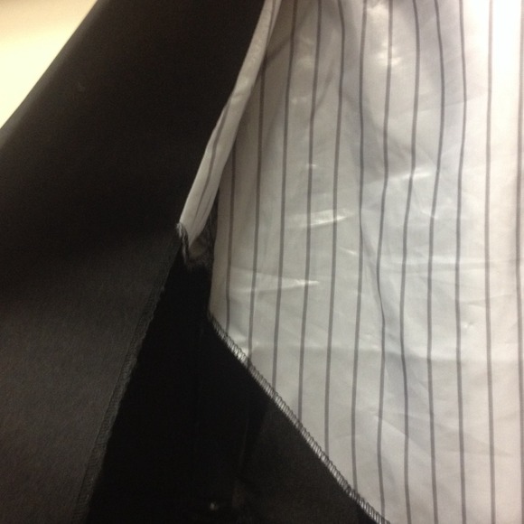 Forever 21 Lightweight Blazer - Picture 2 of 4