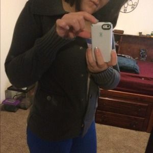 More pics of Hurley jacket, (on)