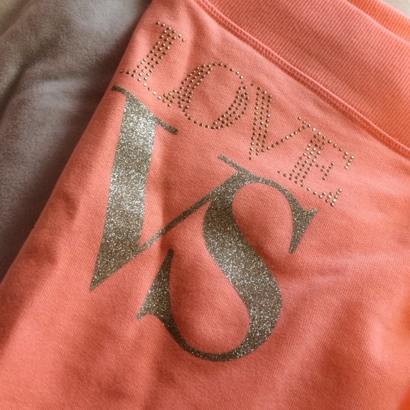 Victorias Secret Capri Sweats (: