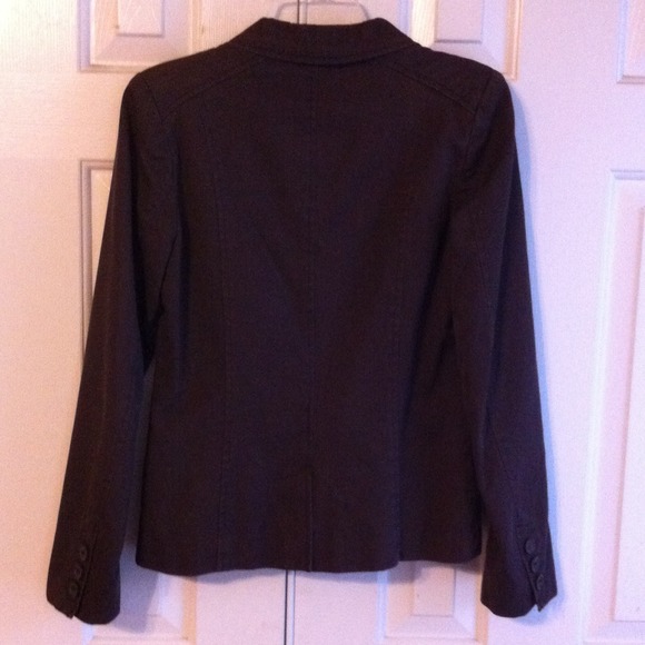 Blazer - Picture 2 of 2