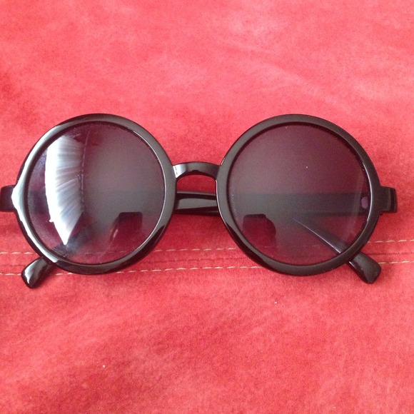 BCBG Accessories - BCBGeneration Sunglasses