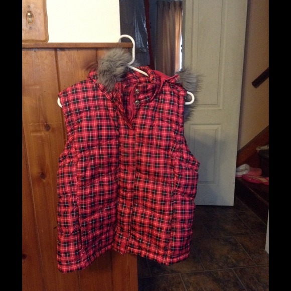 Ladies Puffer Vest