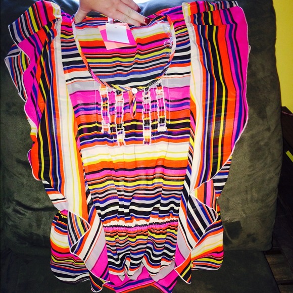 Dressy/Casual Top