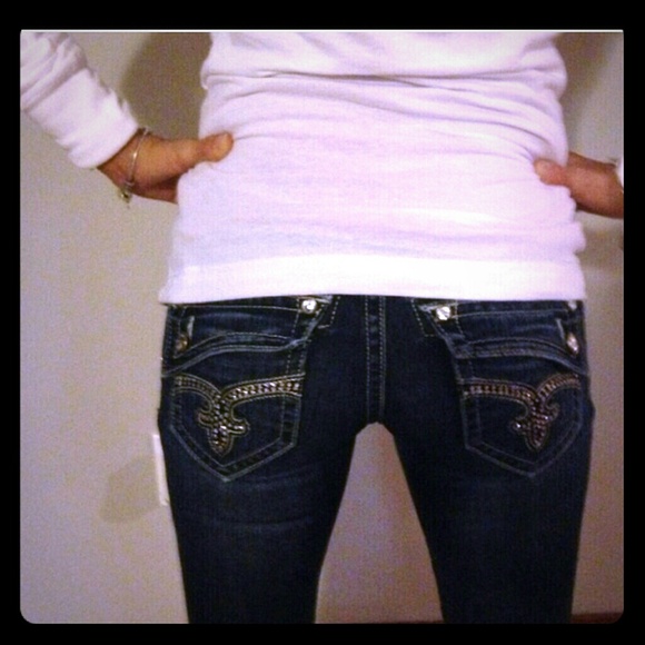 SIZE 26 ROCK REVIVAL