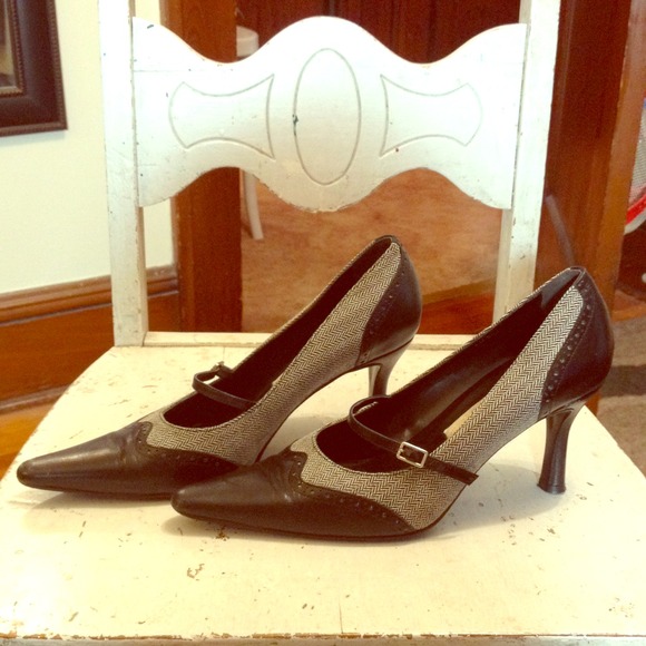 🔐🔐🔐Bundle for @nriley: Italian tweed Mary Janes