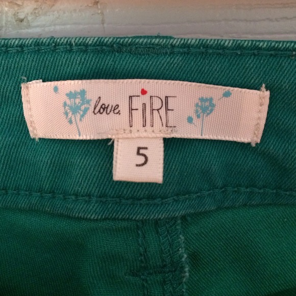 Jeans - Picture 2 of 3