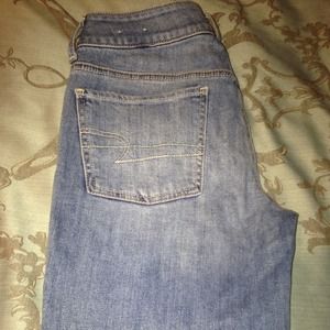 NWOT American Eagle straight/stretch jeans