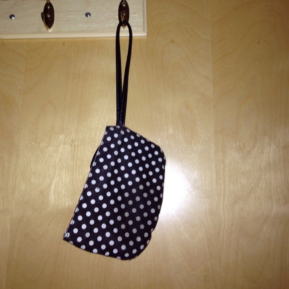 Wristlet - Picture 2 of 2
