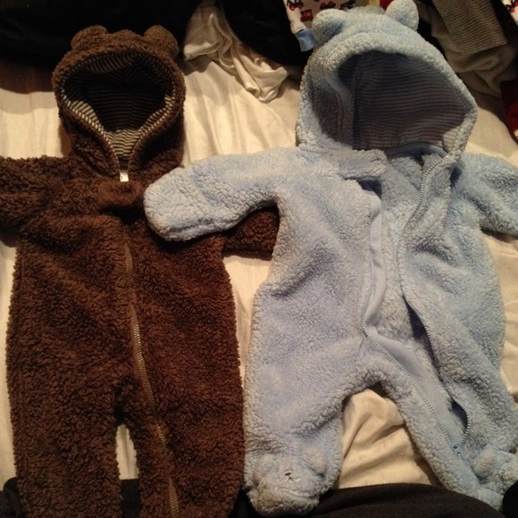 Snowsuits - Picture 1 of 1