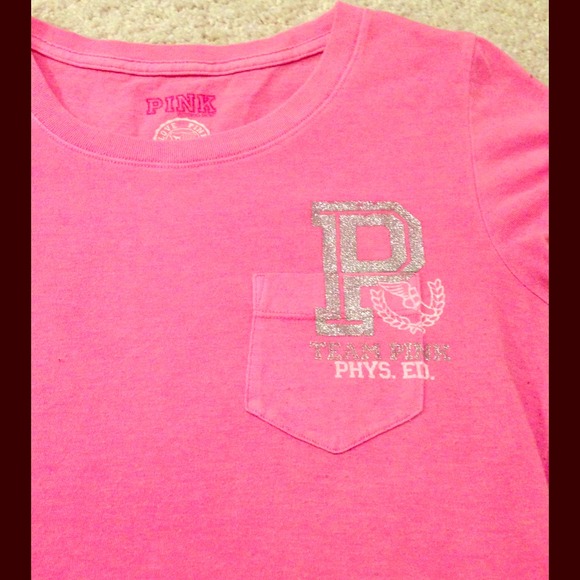 ⛔️SOLD⛔️Pink PINK tee!