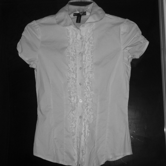 White ruffled button down top