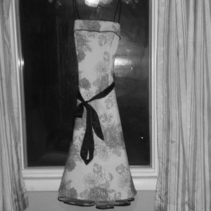 Black and white spring dress