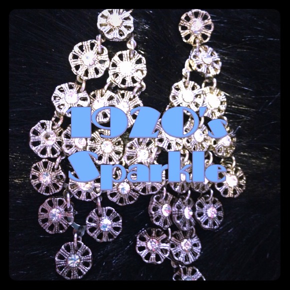 1920's style statement earrings