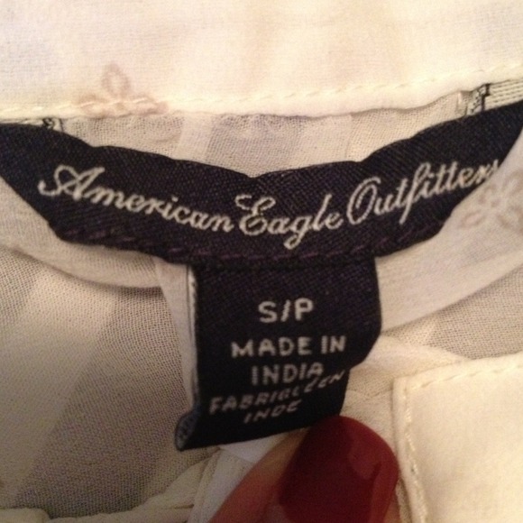 100% polyesyer blouse - Picture 2 of 2