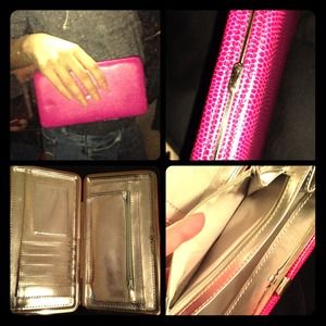 Pink faux Snake skin Wallet / or Card holder! 👛