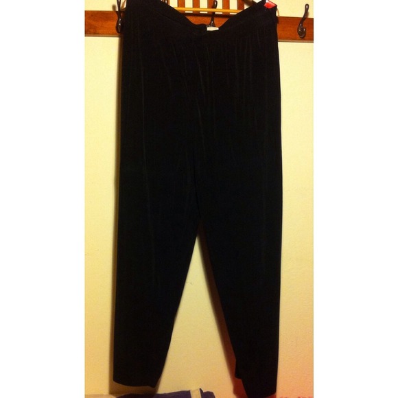 Vikki Vi Pants