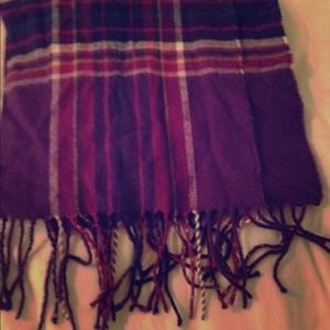 Plaid scarf