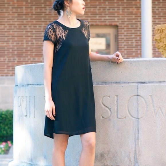 Clara shift dress