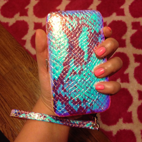 iPhone 5 case/card holder - Picture 3 of 3