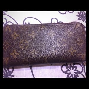 LV double zipper wallet