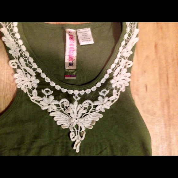 BUNDLED "Leather" and Lace Tank, Size L - Picture 2 of 3