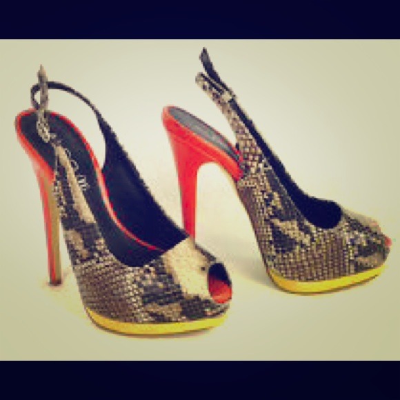 SOLD!!! Aldo snakeskin color-block sling backs