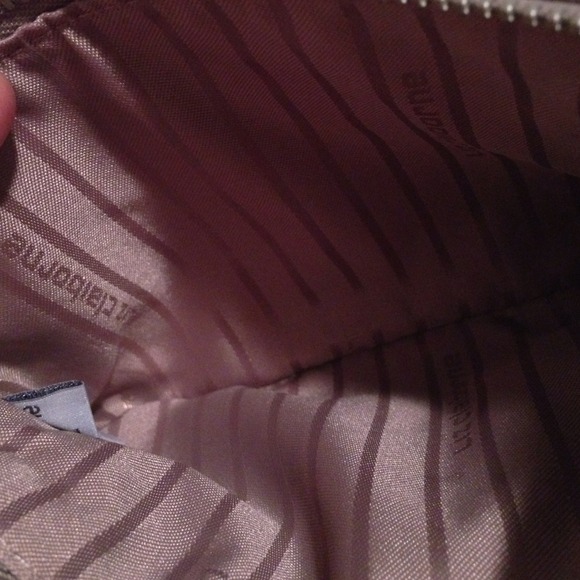 Metallic Brand new Liz Claiborne wristlet - Picture 3 of 3