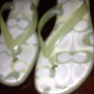 Bundle for @helennora