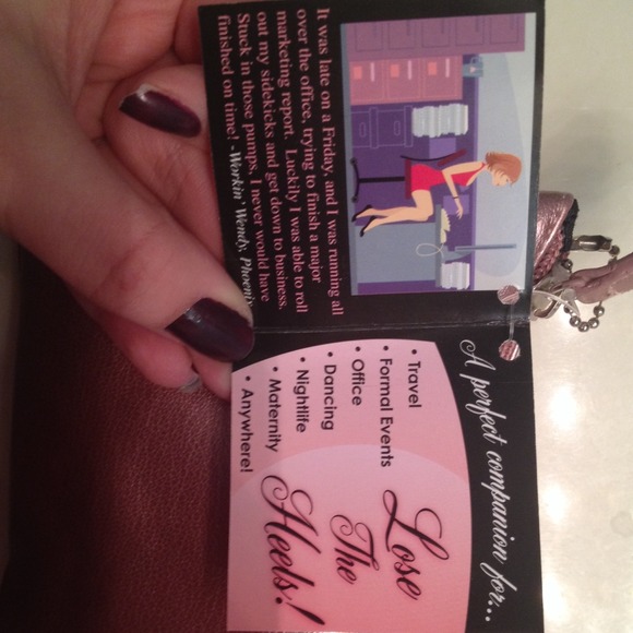 Sidekicks! Flats on the go! Size small (5-6.5) - Picture 3 of 4