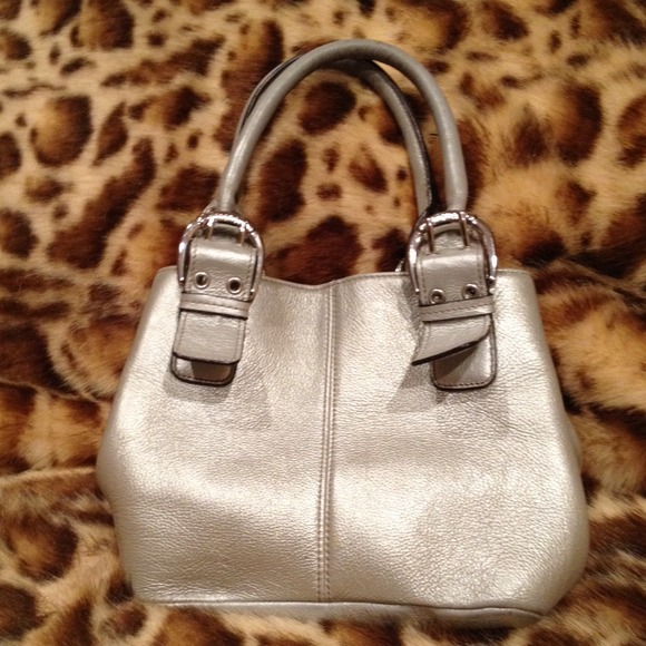 Silver TIGNANELLO  Leather Tote with Key Chain - Picture 4 of 8