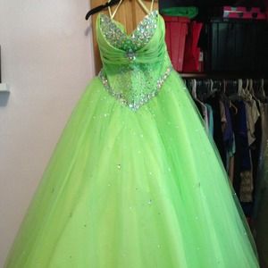 Prom and homecoming dresses