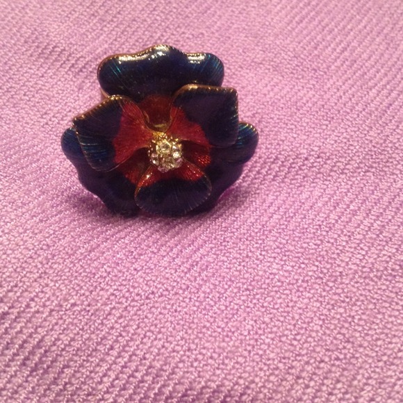 Flower ring