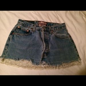 Furst of a Kind || LF high wasted skirt