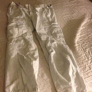 American Eagle Size 8 Cargo Pants