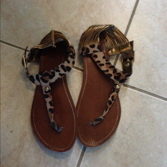 Leopard sandals