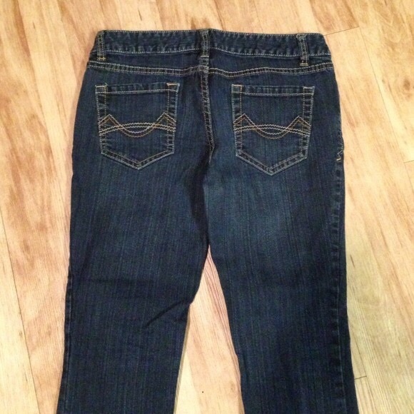 Skinny Jeans, Size 7 - Picture 4 of 4