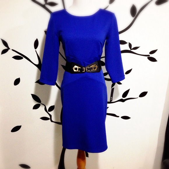 Dresses & Skirts - 💥FLASH SALE💥Blue BodyCon Dress