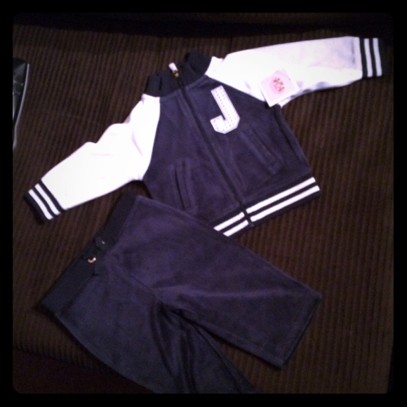 Authentic baby girl juicy couture.