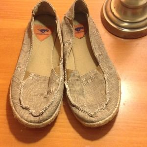 Rocket dog slip on shoes