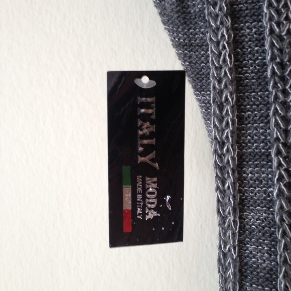 💌Bundled💌 Dark Grey Knit Dress with Belt - Picture 3 of 3