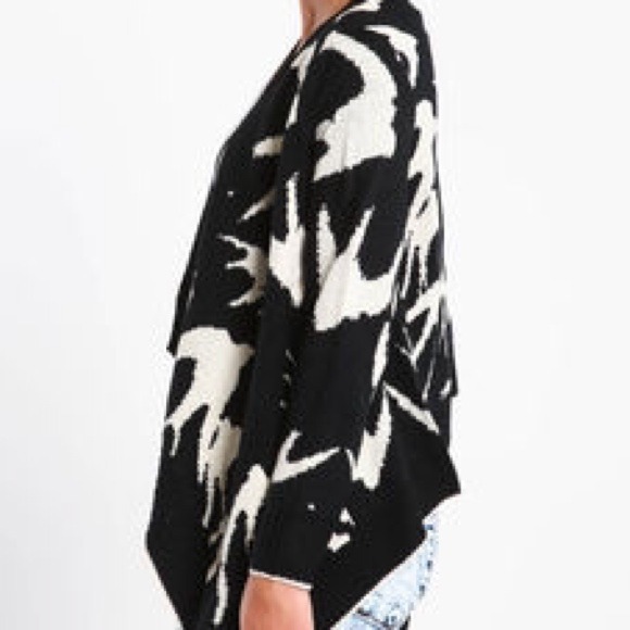 Knit flyaway cardigan - Picture 2 of 3